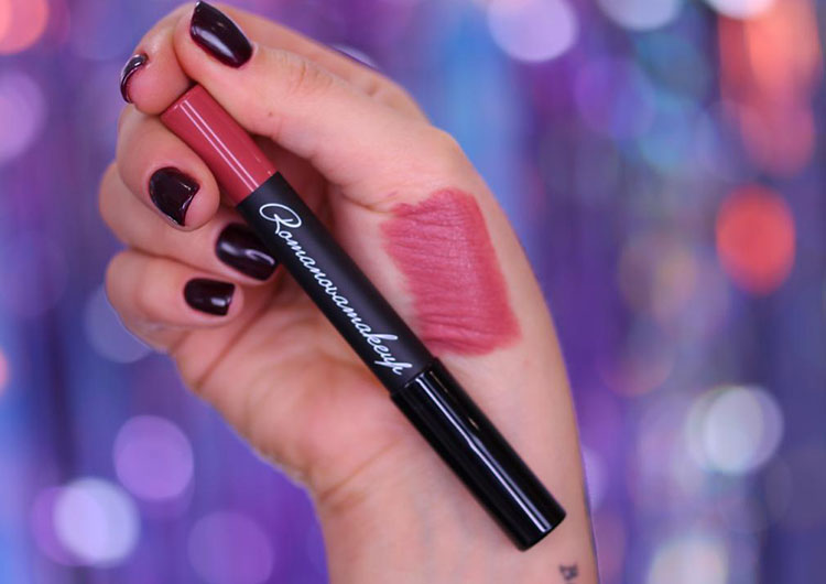 Тестирует гуру ресурса Beautyhack: 5 модных новинок для макияжа и ухода Тестирует гуру ресурса Beautyhack: 5 модных новинок для макияжа и ухода