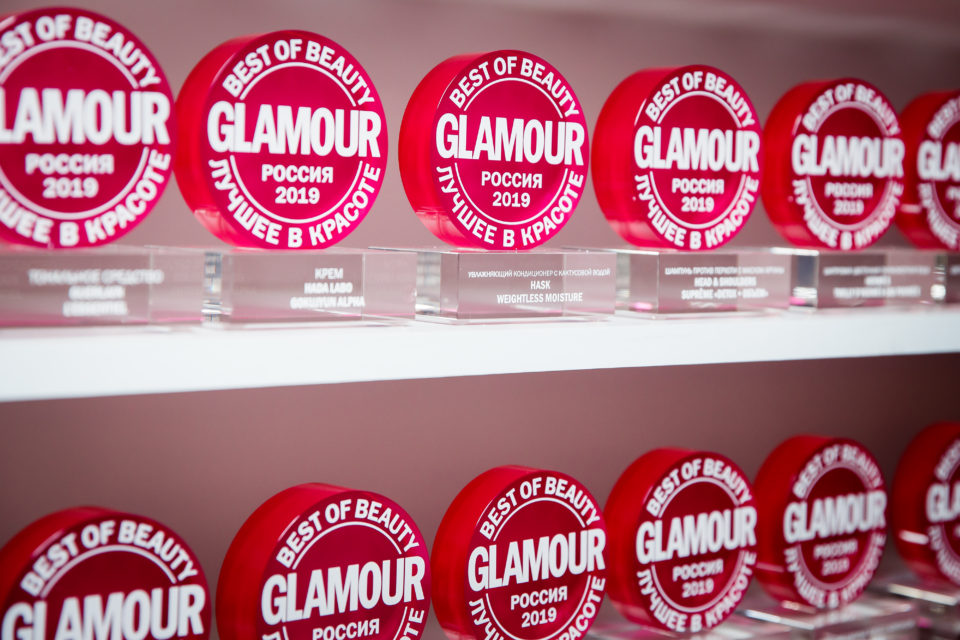 Romanovamakeup - победитель премии Glamour Best of Beauty 2019