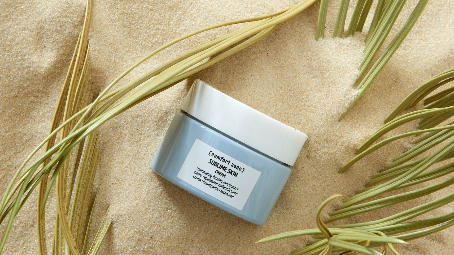 Tatler Beauty Box — чем побаловать себя на отдыхе в городе или на море - фото 8