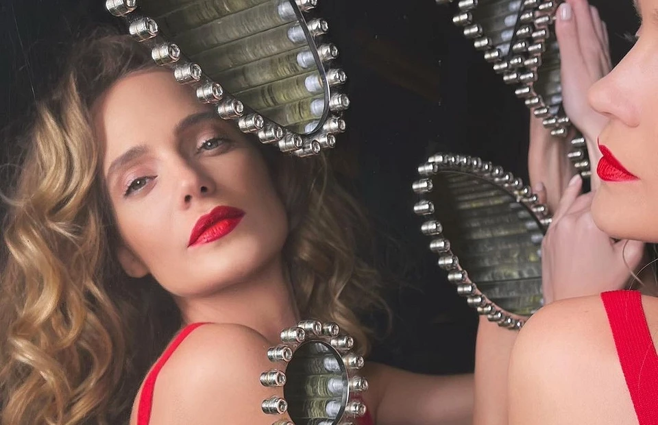 Бьюти-подарки на 8 марта маме, подруге и коллеге: советуют звезды