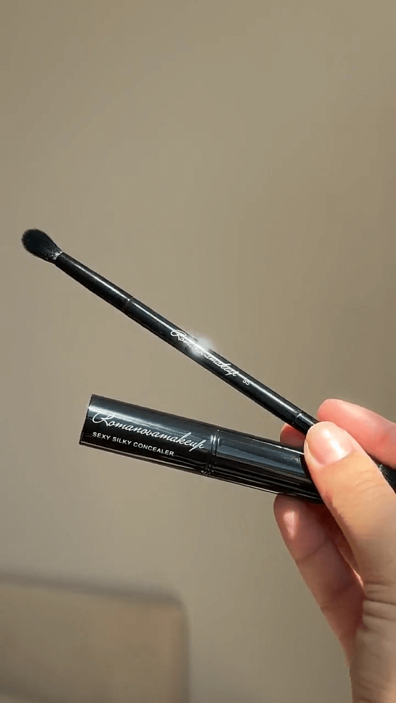 Консилер Sexy Silky Concealer LIGHT