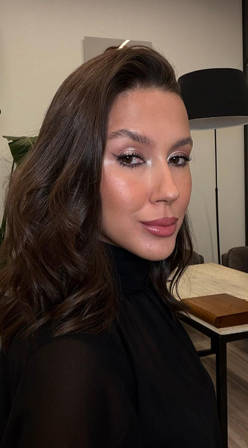 Новогодний макияж с палеткой Magic Sparkles