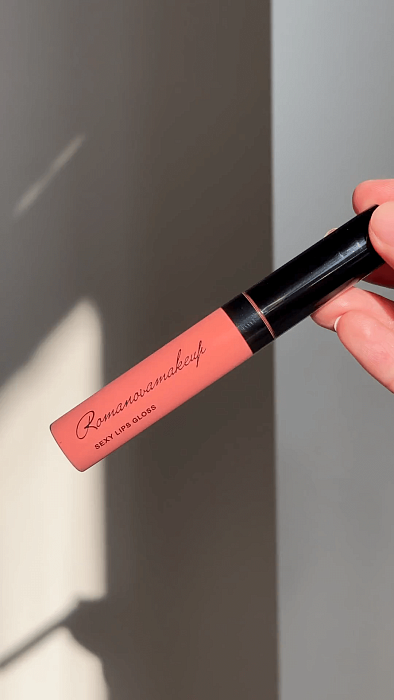 Блеск для губ Sexy Lips Gloss FLIRTY