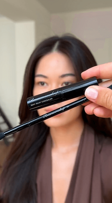 Консилер Sexy Silky Concealer MEDIUM